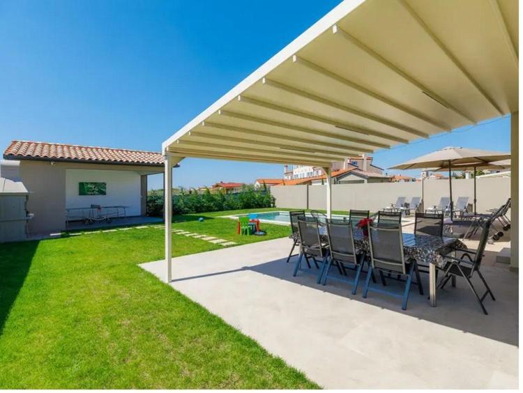 Villa Edi-Heated Pool & E-Bike Šišan Екстериор снимка